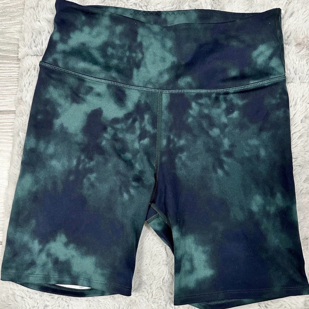 Victoria's Secret Dark Green Tie-Dye High-Waist Bike Shorts NWOT